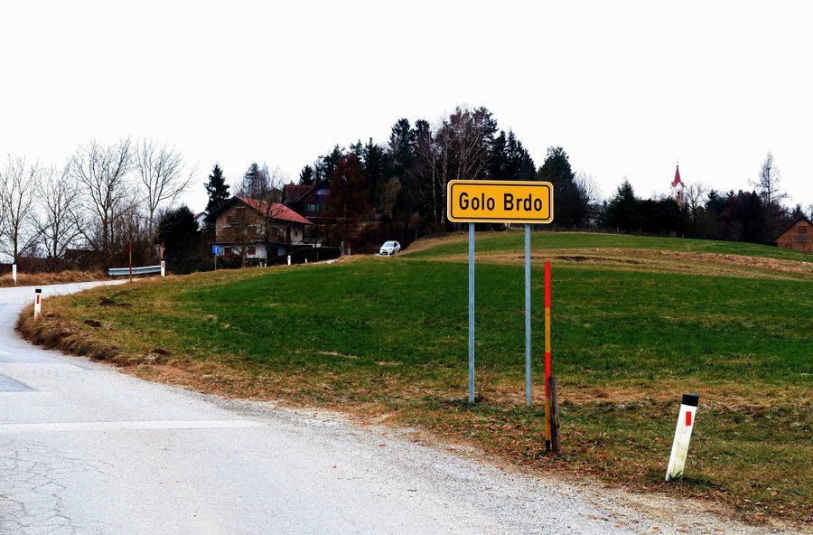 File:Golo Brdo Medvode Slovenia.jpg
