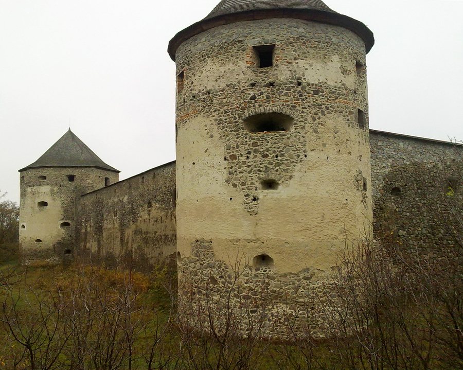 File:962 41 Bzovík, Slovakia - panoramio.jpg