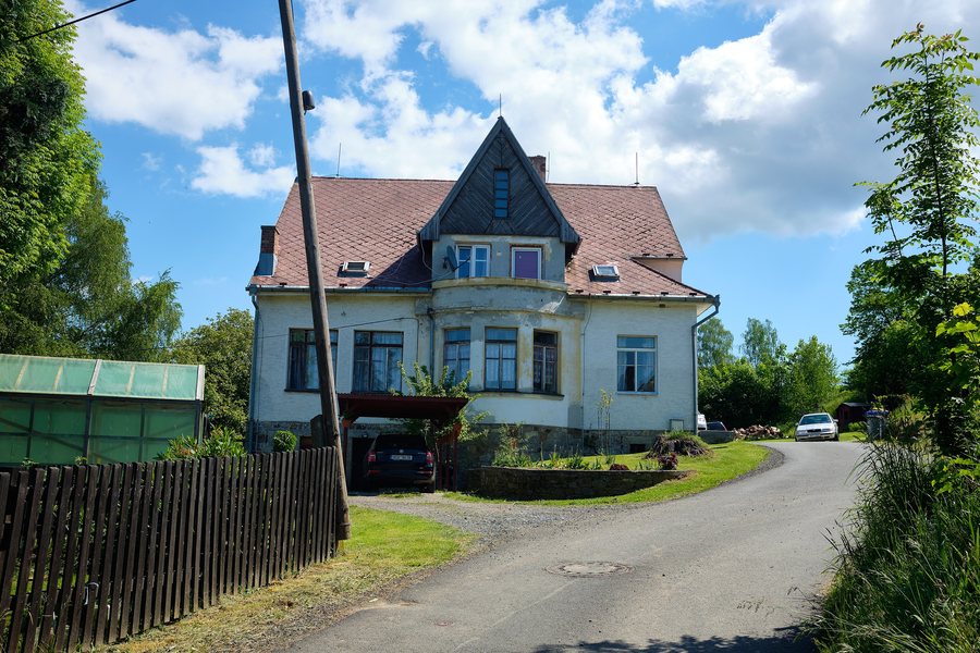File:Nemanice květen 2022 (7).jpg