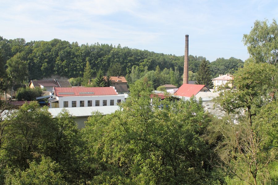 File:Hubálov, Loukovec.jpg