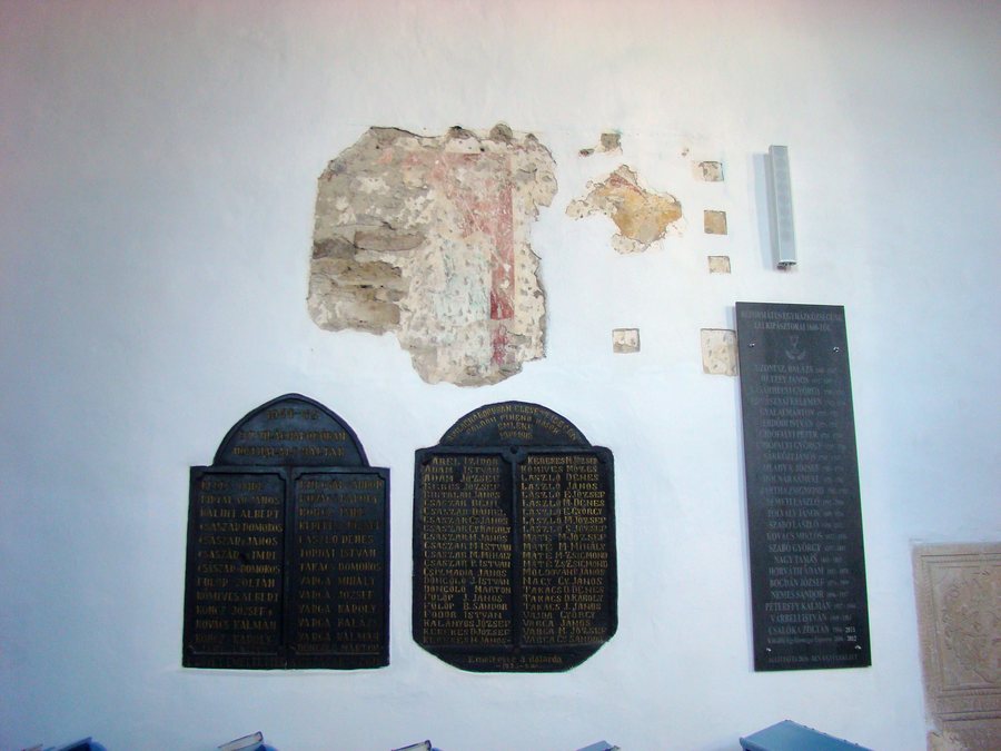 File:RO MS Biserica reformată din Fântânele (10).jpg