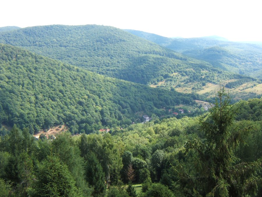 File:Háromhuta, Óhuta látképe.JPG
