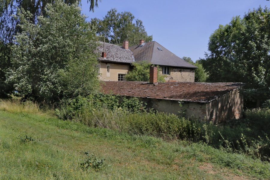 File:Úsilov Fortress III.jpg
