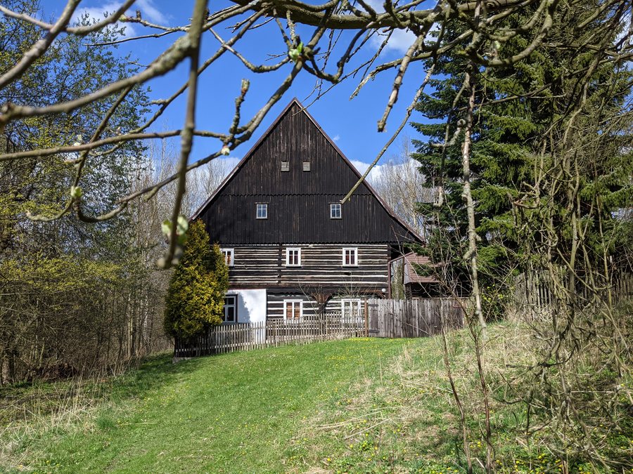 File:Valkeřice (Algersdorf) - čp. 190 (4).jpg