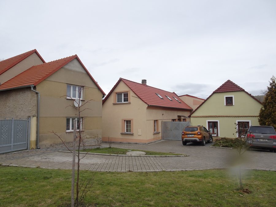 File:Smečno, Jiráskova (2).jpg