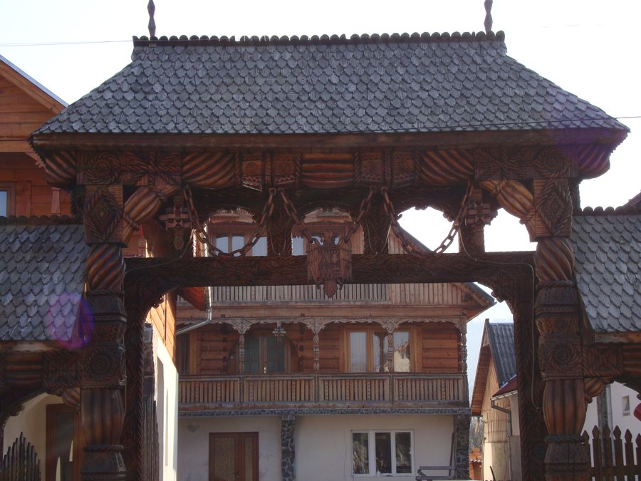File:Vadu Izei 437365, Romania - panoramio.jpg