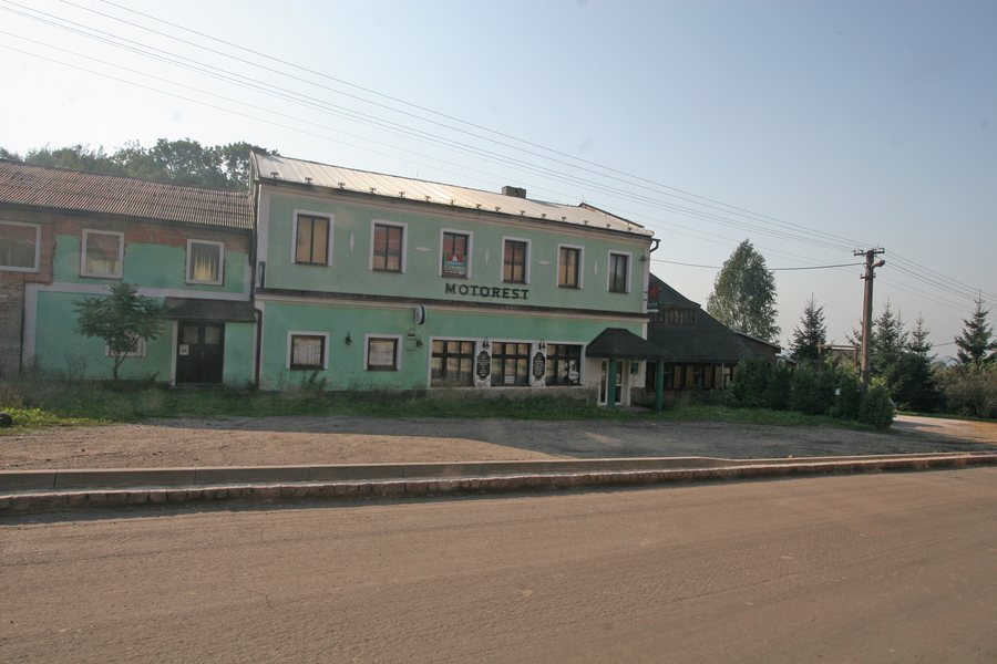 File:Nové Kocbeře motorest.JPG