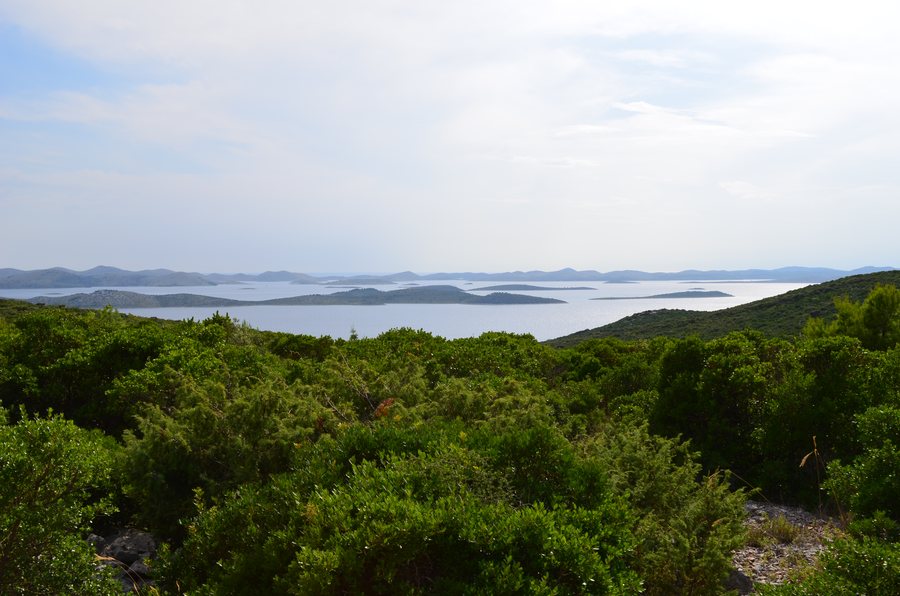 File:Kornati islands from Pasman.JPG