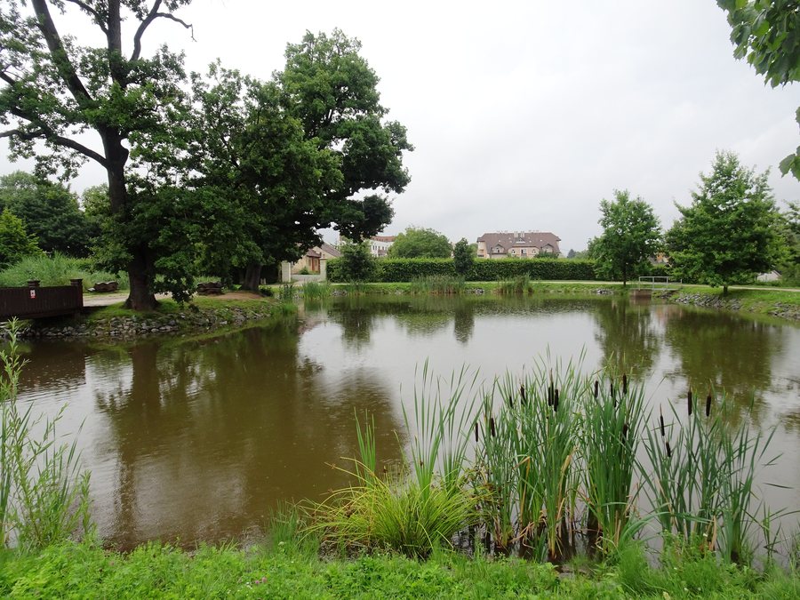 File:Kunštát, Panská zahrada (1).jpg