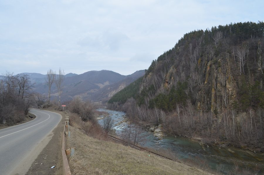 File:DN10 (Buzău-Nehoiu).JPG