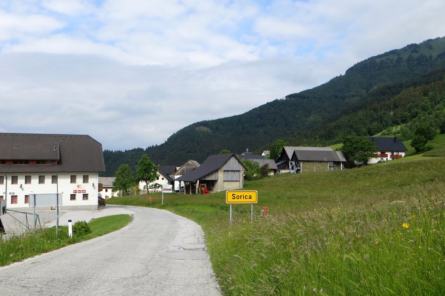File:Spodnja Sorica Slovenia 1.jpg