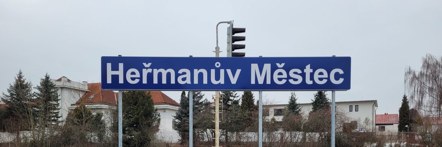 File:Heřmanův Městec ŽST 07.jpg