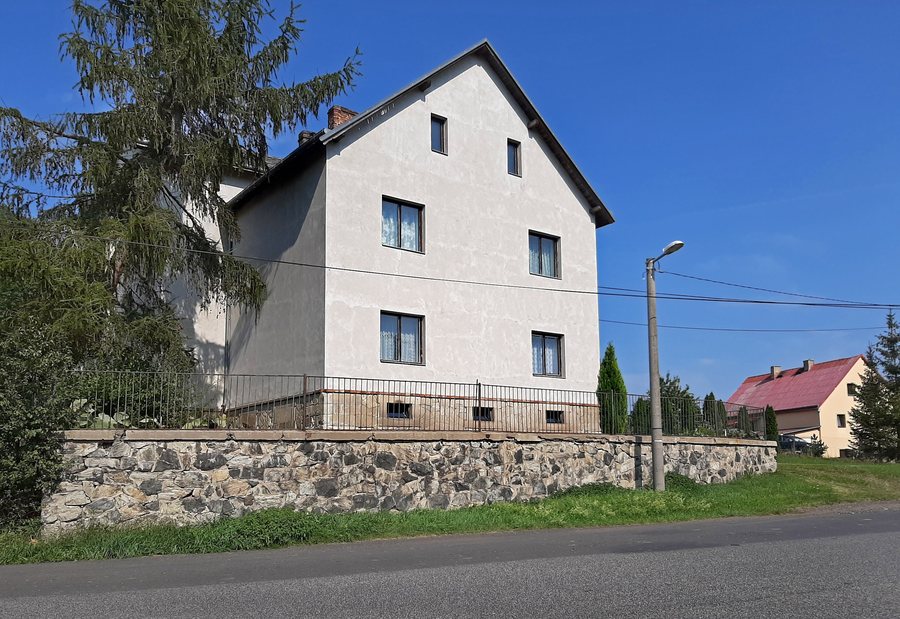 File:Malšovice, Borek, house No 24.jpg