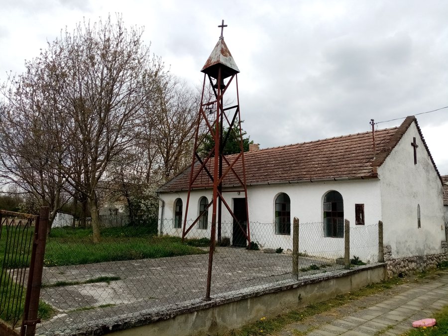 File:Gordisai római katolikus templom.jpg
