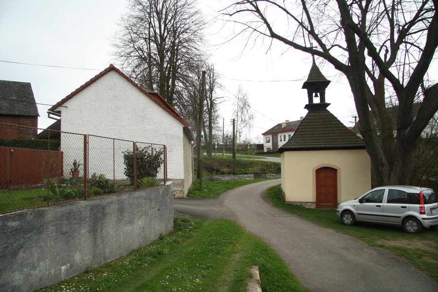 File:Center of Bradlo, Velký Beranov, Jihlava District.jpg