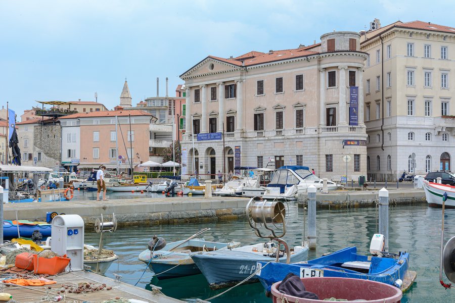 File:Piran Gabrielli Palace Sergej Mašera Maritime Museum-4703.jpg