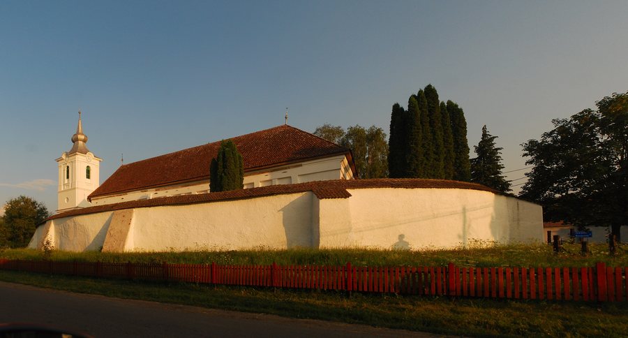 File:RO CV Zabala fortified church.jpg