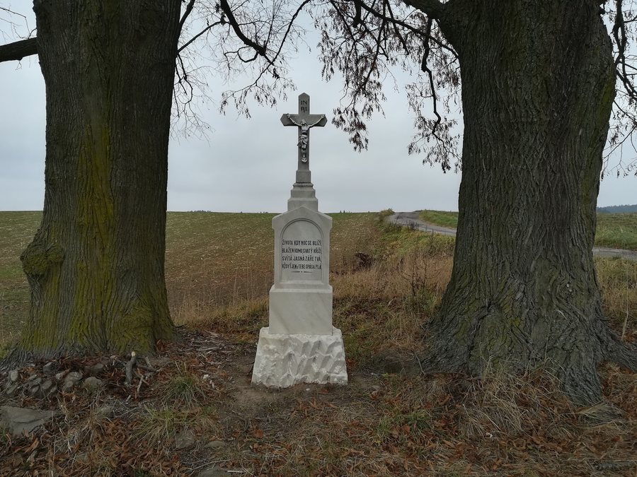 File:Obyčtov - kříž Judových, obr01.jpg