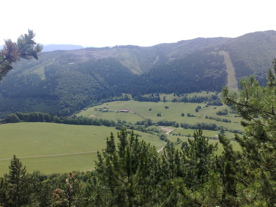 File:013 11 Lietavská Svinná-Babkov, Slovakia - panoramio (1).jpg