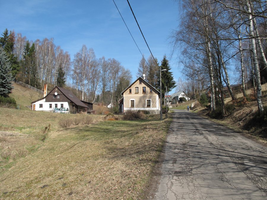File:Hraničná (Janov nad Nisou), cesta II.jpg