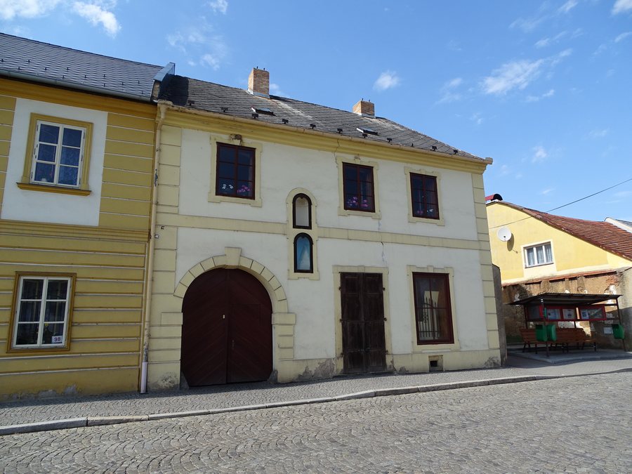 File:Manětín če. 5.jpg