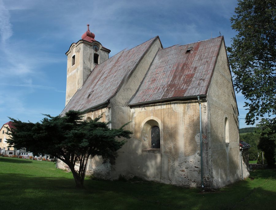 File:Horní Řasnice, kostel (4).jpg