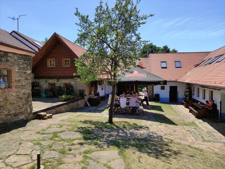File:Kuželov, U mlýna (5).jpg