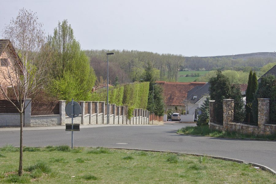File:Hostivice, Jenštejnova II.jpg