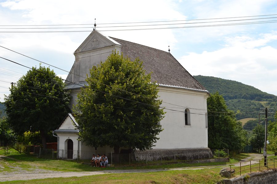 File:Hostišovce - Evanjelický kostol -a.jpg