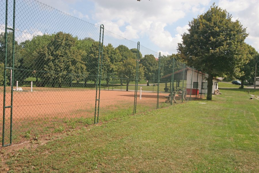 File:Lejšovka hřiště.JPG