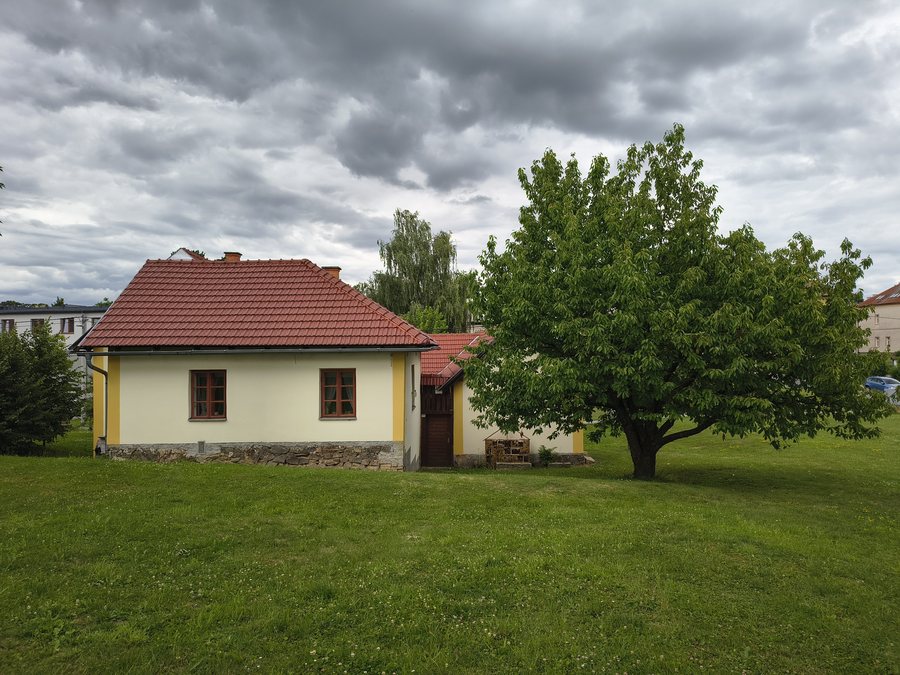 File:Suchdol nad Odrou, Muzeum Moravských bratří - budova 02.jpg