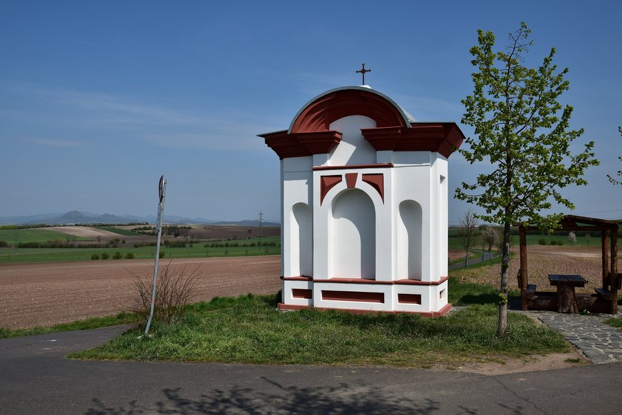 File:Jimlín 2020-04-17 Kaple.jpg