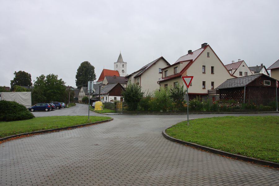 File:Petrovice u Sušice, hřbitov, 2022 (01).jpg