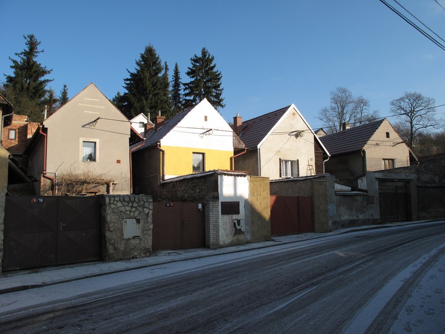 File:Přestavlky (okres Litoměřice), domky.jpg
