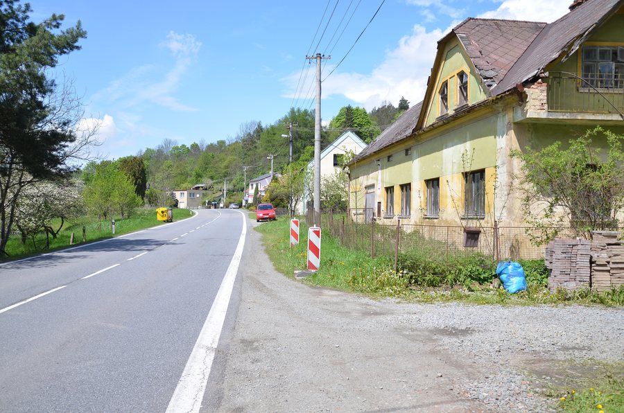 File:Skrchov 01.jpg