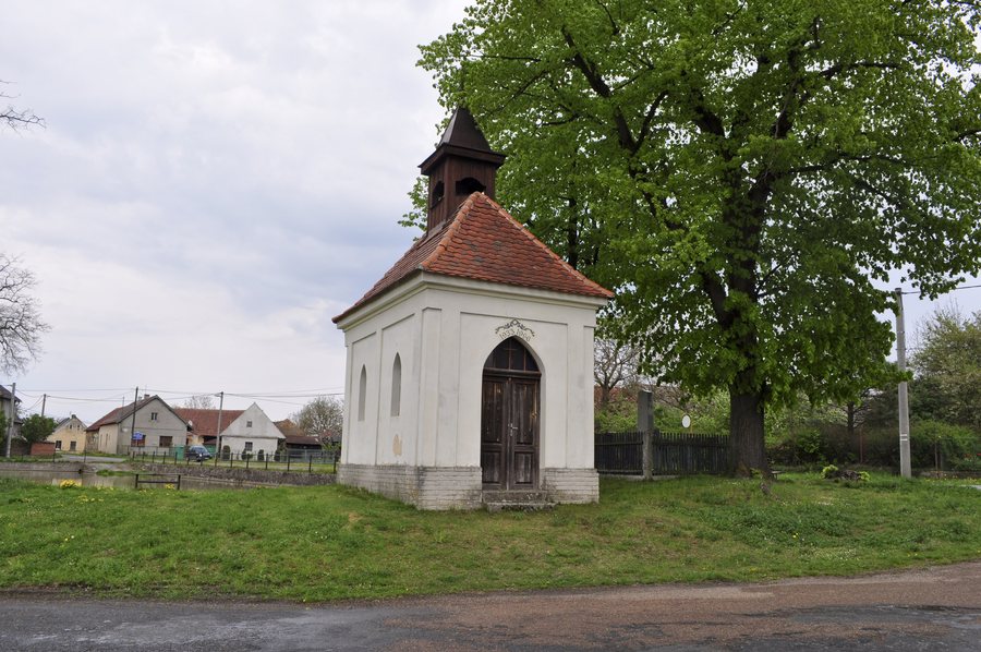 File:Štítov - Kaple.jpg