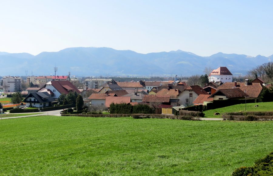 File:Polzela Slovenia.jpg