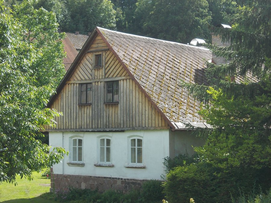 File:Zalesni Lhota 134.jpg