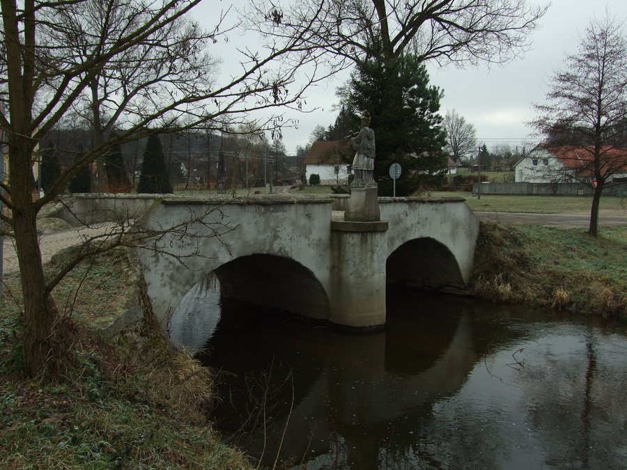 File:Rodvínov, Jindřiš, most.JPG
