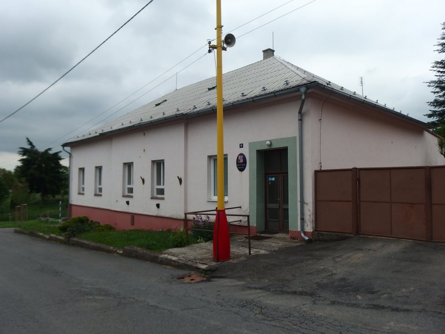 File:Oprostovice, OÚ.JPG