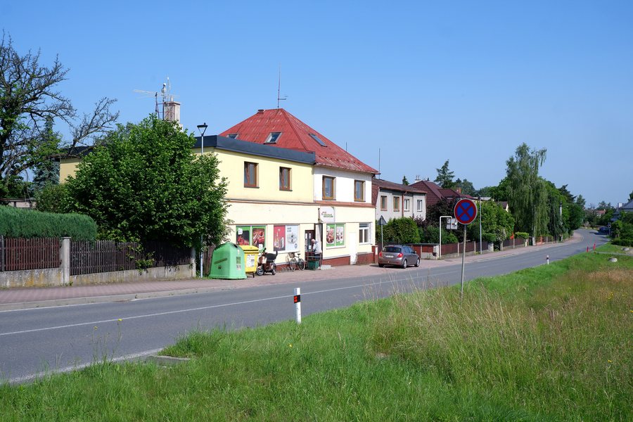 File:Řepiště, Mírová ulice.jpg