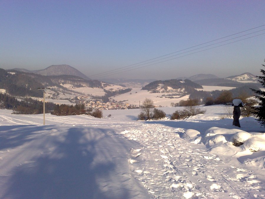 File:Žilina-Zástranie, Slovakia - panoramio.jpg