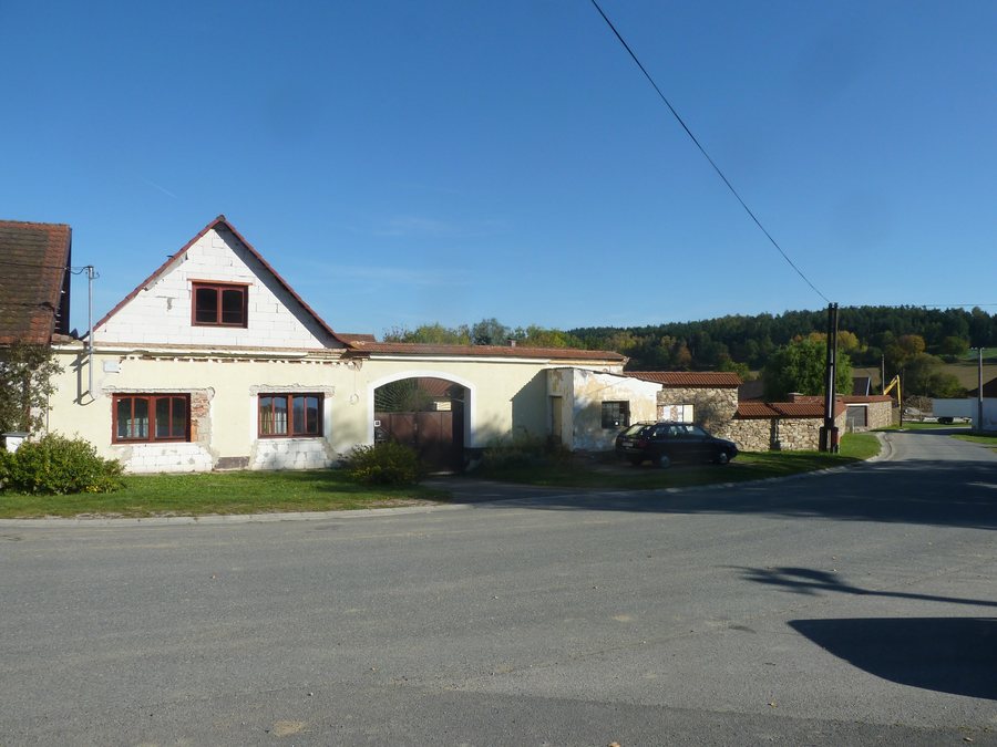 File:Kuřimany, 2011 (01).jpg