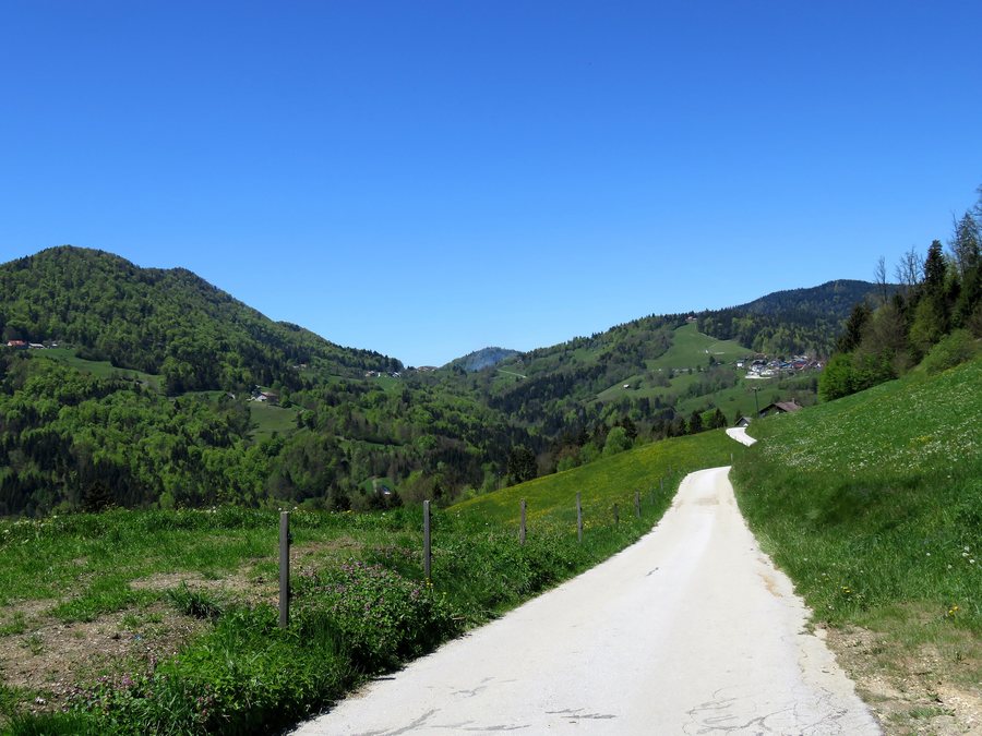 File:Hrastnik pri Trojanah Slovenia 3.jpg