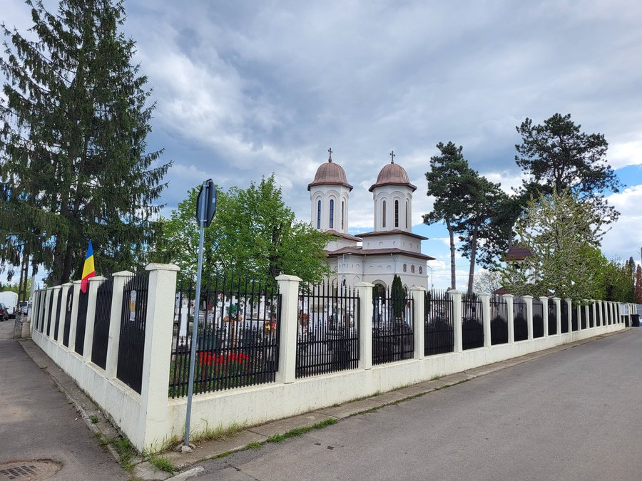 File:St. Nicholas, Theodor and Stylianos Church Balotești, Ilfov, Romania 01.jpg