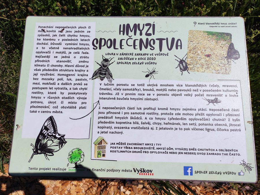 File:Louka u Zámecké zahrady, Vyškov-Město, Vyškov 01.jpg