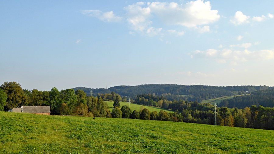 File:Kameničská vrchovina - Kameničky (Trhová Kamenice), CZ160913 - 01.jpg