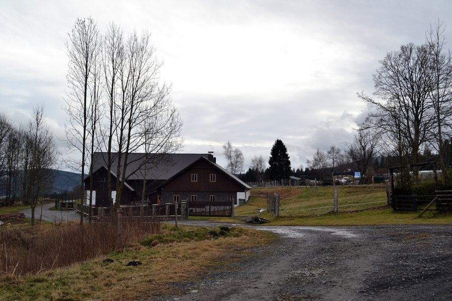 File:Chřepice, Čachrov, okres Klatovy.JPG