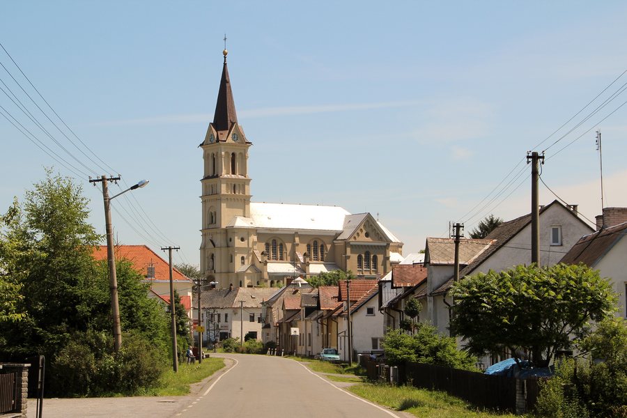 File:2012-06 Mikulovice u Jeseníku.jpg