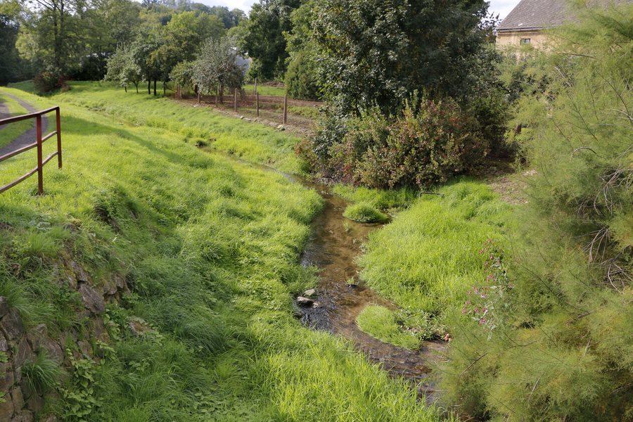 File:Drahobuz, Úštěcký creek II.jpg